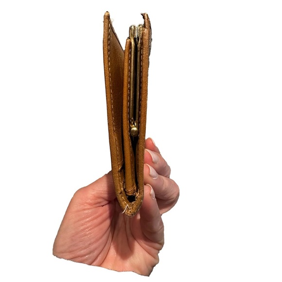 Celine wallet (price firm unless bundled) - Picture 14 of 15